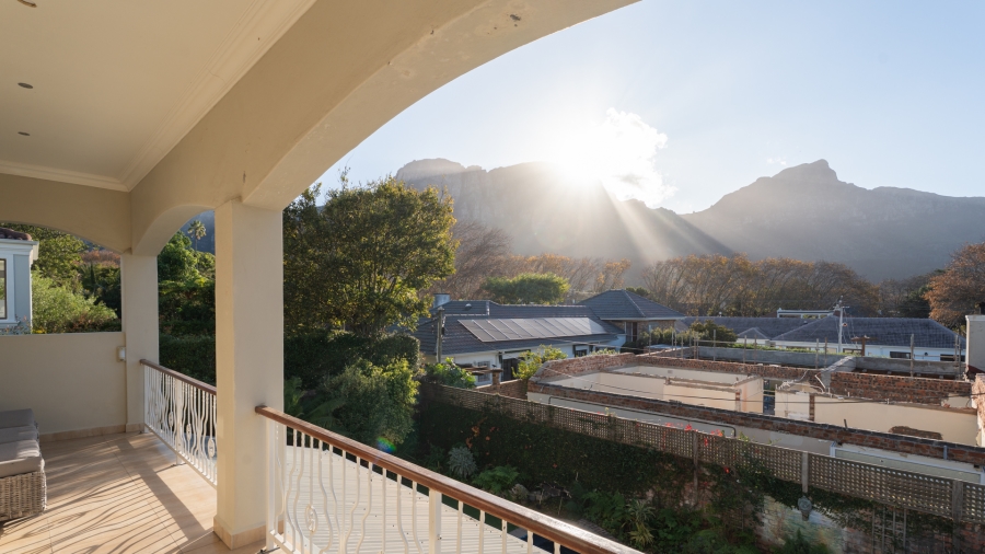 4 Bedroom Property for Sale in Claremont Upper Western Cape